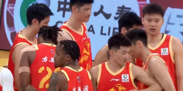 CBA疯狂一夜！广东输上海40分 广厦送前总冠军15连败 附最新排名
