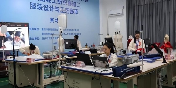 皇冠体育登录入口-“一半初中生上不了高中！”人民日报给出回应，原来一切早有迹象