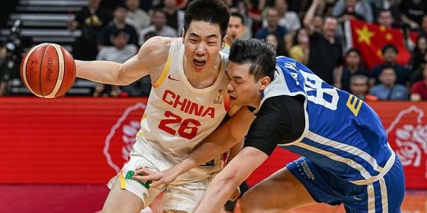 皇冠体育app下载-岌岌可危的世预赛征程终现转机，中国男篮凭什么在悬崖边抢下两场胜利？