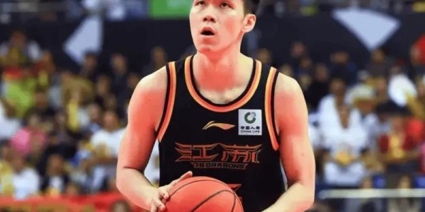 皇冠体育-CBA最佳阵容3人成大赢家！李弘权逐步提升，庞峥麟+徐昕获认可！